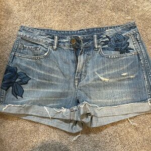All Saints Pam Rose Floral Embroidered Blue Jean Shorts Rolled Hem Sz 27